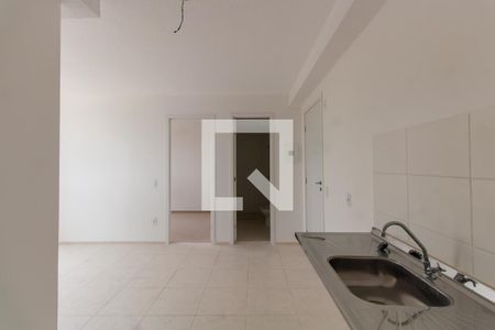 Cozinha de apartamento à venda com 2 quartos, 35m² em Conjunto Habitacional Teotonio Vilela, São Paulo