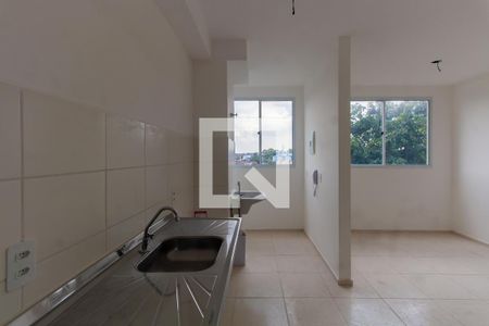 Cozinha de apartamento à venda com 2 quartos, 35m² em Conjunto Habitacional Teotonio Vilela, São Paulo