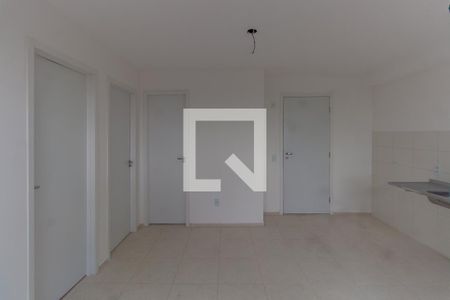 Sala de apartamento à venda com 2 quartos, 35m² em Conjunto Habitacional Teotonio Vilela, São Paulo