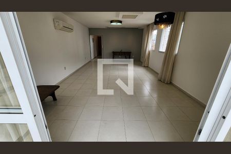 Sala de apartamento para alugar com 3 quartos, 190m² em Campo Grande, Santos