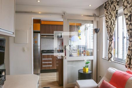 Sala/Quarto de apartamento para alugar com 1 quarto, 27m² em Sumarezinho, São Paulo