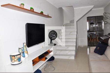 Sala de casa para alugar com 4 quartos, 91m² em Vila Sao Vicente, São Paulo