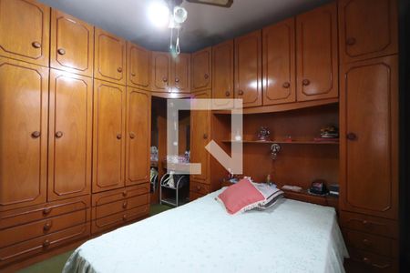 Quarto 1 de casa para alugar com 2 quartos, 90m² em Jardim Santa Adelia, São Paulo