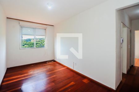 Sala de apartamento para alugar com 1 quarto, 56m² em Jardim Itu, Porto Alegre