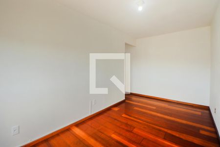 Sala de apartamento para alugar com 1 quarto, 56m² em Jardim Itu, Porto Alegre