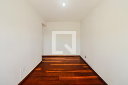 Sala de apartamento para alugar com 1 quarto, 56m² em Jardim Itu, Porto Alegre