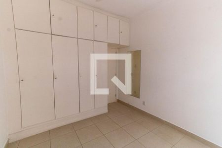 Quarto de apartamento à venda com 2 quartos, 85m² em Icaraí, Niterói