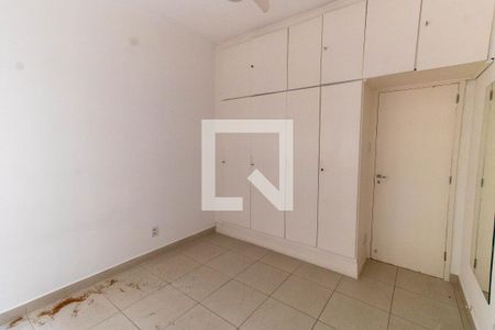 Quarto de apartamento à venda com 2 quartos, 85m² em Icaraí, Niterói