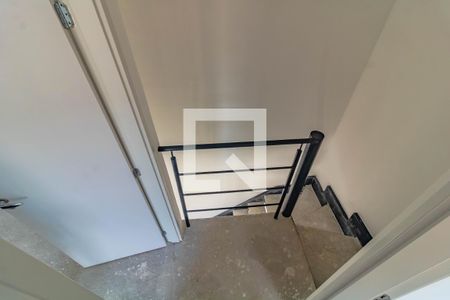 Corredor de casa à venda com 2 quartos, 95m² em Vila da Saúde, São Paulo