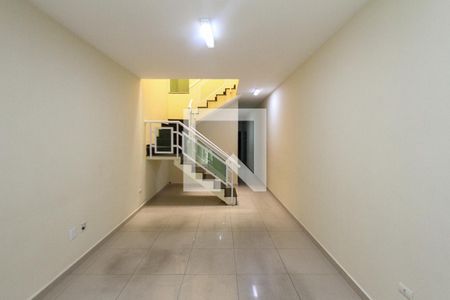 Sala de casa à venda com 3 quartos, 200m² em Vila Alpina, São Paulo