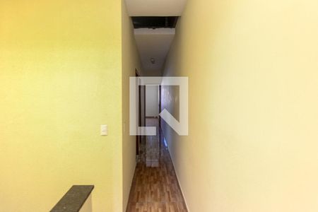 Corredor de casa à venda com 3 quartos, 200m² em Vila Alpina, São Paulo