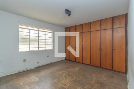 Quarto 1 de casa para alugar com 3 quartos, 360m² em Cidade Nova, Belo Horizonte