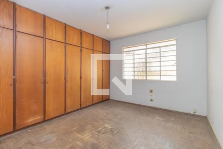 Casa à venda com 3 quartos, 360m² em Cidade Nova, Belo Horizonte