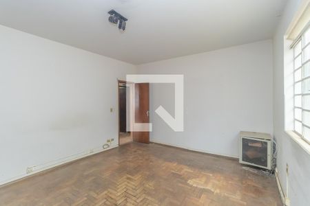 Quarto 1 de casa para alugar com 3 quartos, 360m² em Cidade Nova, Belo Horizonte