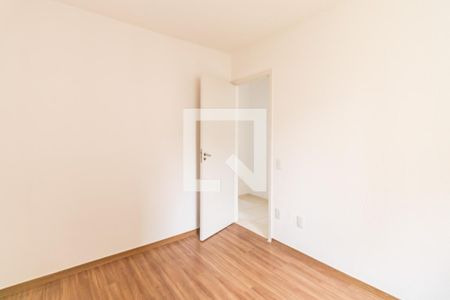 Quarto 1 de apartamento para alugar com 2 quartos, 42m² em Arvoredo Ii, Contagem