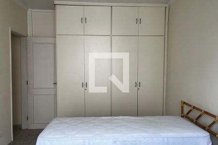 Quarto de apartamento para alugar com 1 quarto, 70m² em Gonzaga , Santos