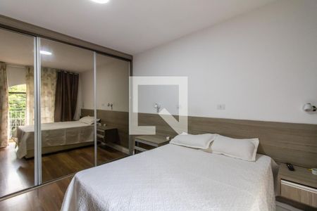 Casa à venda com 152m², 4 quartos e 3 vagas Casa à venda com 152m², 4 quartos e 3 vagasSuíte