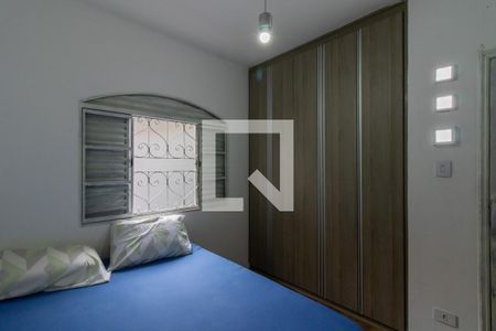 Casa à venda com 152m², 4 quartos e 3 vagas Casa à venda com 152m², 4 quartos e 3 vagasQuarto 2
