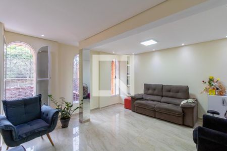 Sala de casa para alugar com 4 quartos, 152m² em Jardim Maia, Guarulhos