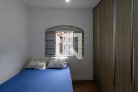 Casa à venda com 152m², 4 quartos e 3 vagas Casa à venda com 152m², 4 quartos e 3 vagasQuarto 2