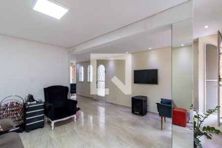 Sala de casa para alugar com 4 quartos, 152m² em Jardim Maia, Guarulhos