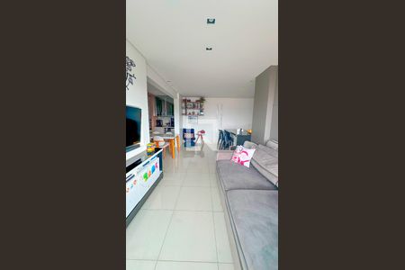 Sala de apartamento à venda com 3 quartos, 84m² em Sagrada Família, Belo Horizonte