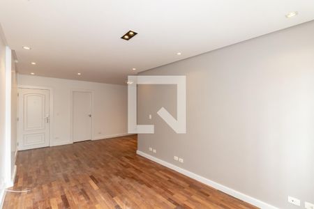 Sala de apartamento à venda com 2 quartos, 76m² em Vila Nova Conceição, São Paulo