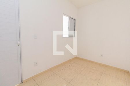 Quarto 2 de apartamento para alugar com 2 quartos, 35m² em Vila Ré, São Paulo