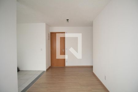 Sala de apartamento para alugar com 2 quartos, 44m² em Vila Suzana, São Paulo