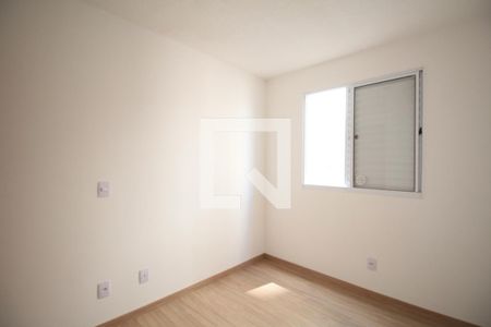 Quarto 1 de apartamento para alugar com 2 quartos, 44m² em Vila Suzana, São Paulo