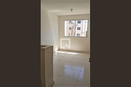 Sala de apartamento para alugar com 2 quartos, 38m² em Jardim das Margaridas, Salvador