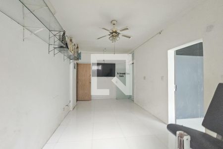 Sala de apartamento para alugar com 2 quartos, 60m² em Vila Maia, Guarujá