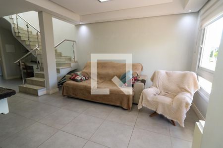 Sala de casa à venda com 3 quartos, 136m² em Hípica, Porto Alegre