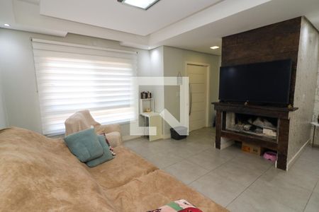 Sala de casa à venda com 3 quartos, 136m² em Hípica, Porto Alegre