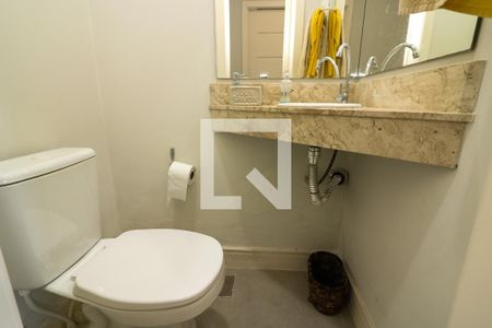 Lavabo de casa à venda com 3 quartos, 136m² em Hípica, Porto Alegre