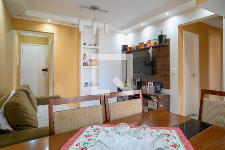 Sala de apartamento à venda com 3 quartos, 74m² em Vila das Merces, São Paulo