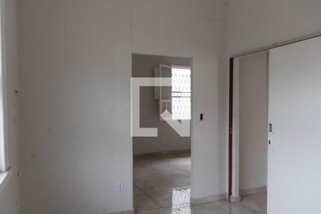 Sala 2 de casa para alugar com 3 quartos, 300m² em Barreiro, Belo Horizonte