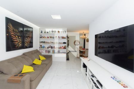 Sala de apartamento à venda com 3 quartos, 190m² em Jardim Industrial, Contagem