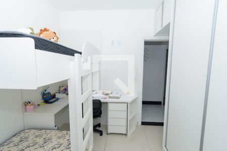 Quarto 1 de apartamento à venda com 3 quartos, 190m² em Jardim Industrial, Contagem
