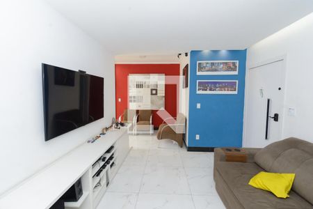 Sala de apartamento à venda com 3 quartos, 190m² em Jardim Industrial, Contagem