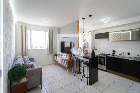 Sala  de apartamento para alugar com 2 quartos, 46m² em Mantiqueira, Belo Horizonte