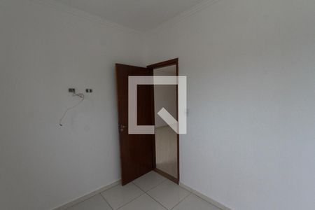 Quarto 2 de apartamento para alugar com 2 quartos, 56m² em Jardim Vila Formosa, São Paulo