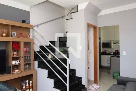 Sala de casa de condomínio à venda com 2 quartos, 67m² em Vila Jacuí, São Paulo