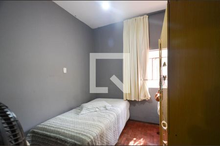 Quarto2 de casa à venda com 4 quartos, 360m² em Vera Cruz, Belo Horizonte