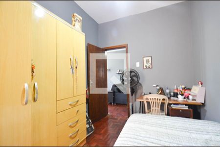 Quarto2 de casa à venda com 4 quartos, 360m² em Vera Cruz, Belo Horizonte