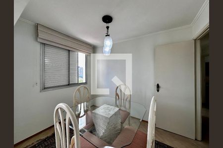 Sala de apartamento para alugar com 2 quartos, 95m² em Vila Cruzeiro, São Paulo