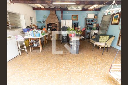 Casa para alugar com 240m², 3 quartos e 4 vagas Casa para alugar com 240m², 3 quartos e 4 vagasÁrea de Serviço e Quintal