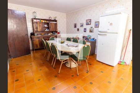 Casa para alugar com 240m², 3 quartos e 4 vagas Casa para alugar com 240m², 3 quartos e 4 vagasCopa