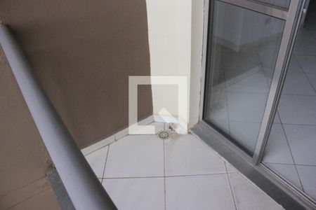 Varanda da Sala de apartamento para alugar com 2 quartos, 48m² em Picanço, Guarulhos