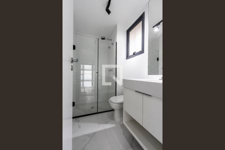 Studio para alugar com 30m², 1 quarto e sem vaga Studio para alugar com 30m², 1 quarto e sem vagaBanheiro